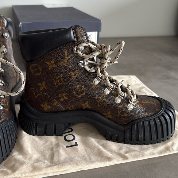 Ruby Flat Ranger - Picture 5 of 7